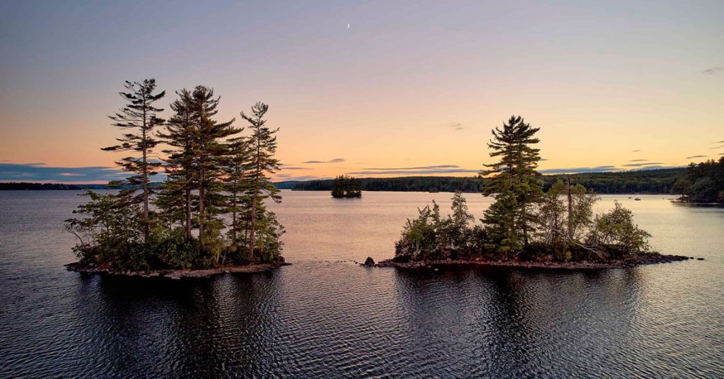 Man Drowns Trying To Recover Boat In Maine