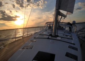 padanaram-tom-costello-sunset-sail-700x500