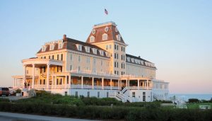 watchhill-napatree-eb-ocean-house-700x400