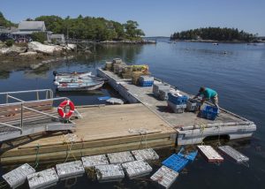 georgetown-jd-man-works-catch