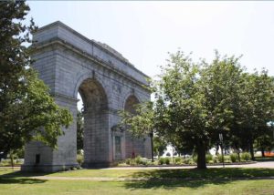 bridgeport-perry-memorial-arch-seaside-park-photo-townofbridgeport