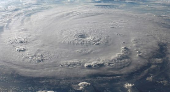 hurrican-pexels-pixabay-stock