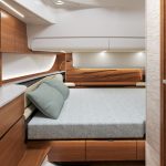 tiara-39-ls-interior-cabin