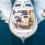 hinckley-picnic-boat-39-bow-seating