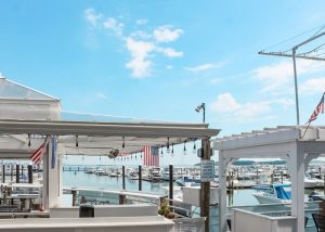 marina-bay-rest-victory-point-outdoor-seating