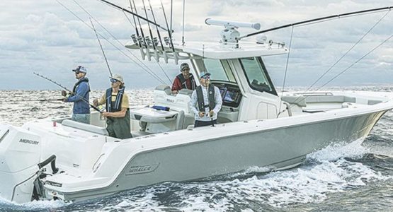 boston-whaler-330-outrage-featured-1584x485