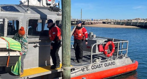coast-guard-seal-rescue-block-island-featured-1584x485