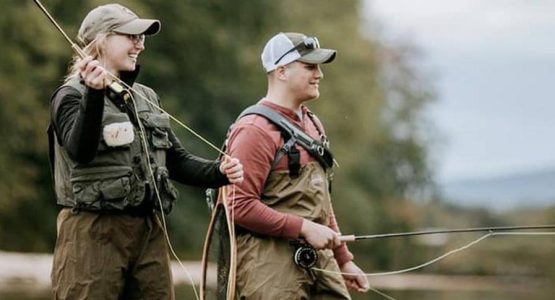 fishing-couple-maine-inland-fisheries-and-wildlife-photo-featured-1584x485