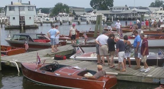 antique-boat-show-ct-river-museum-photo